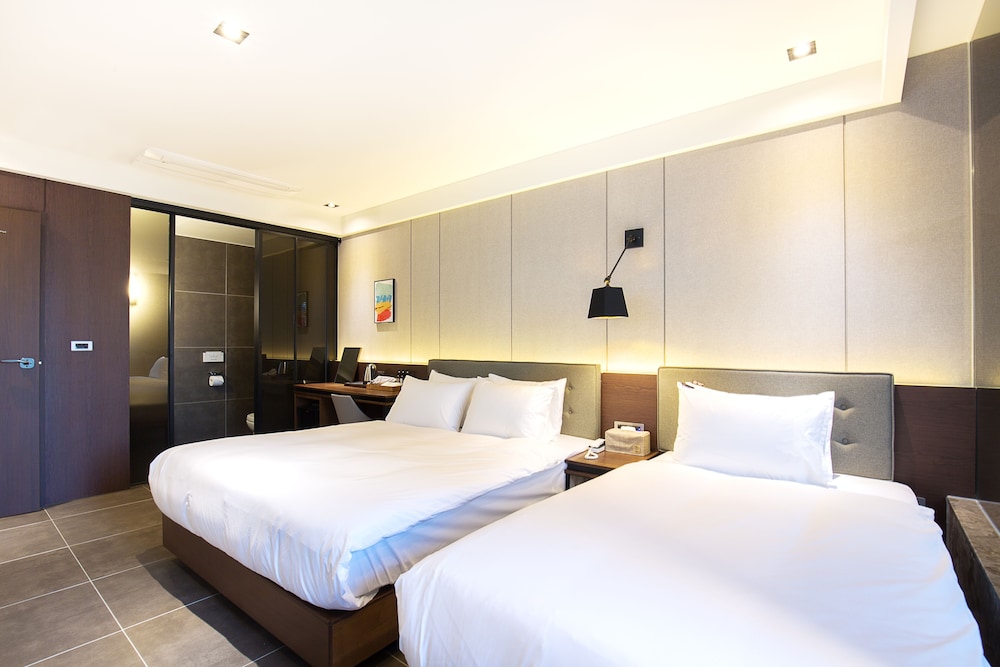 SPA, PREMIUM, TWIN BEDS