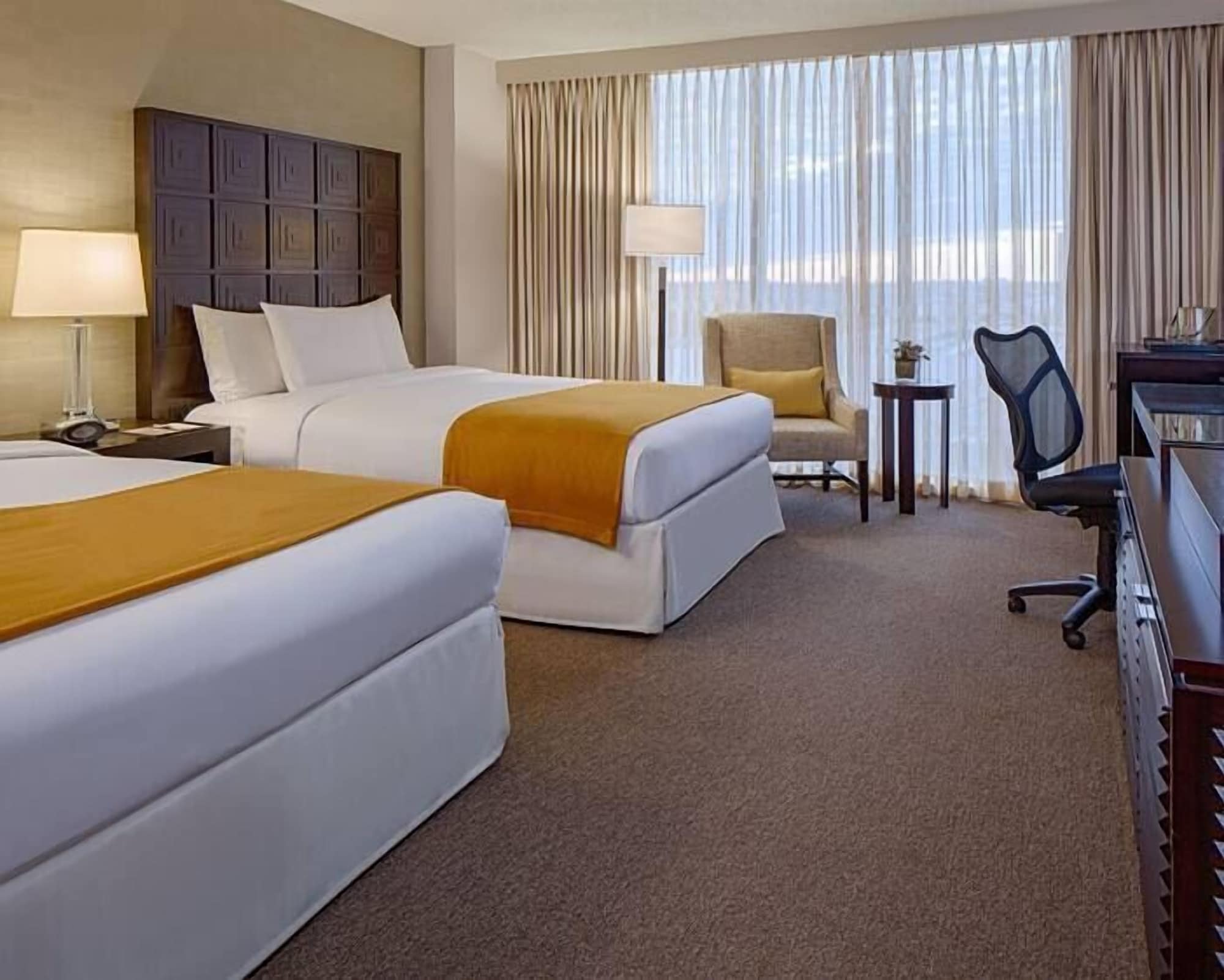 ROOM, 2 QUEEN BEDS