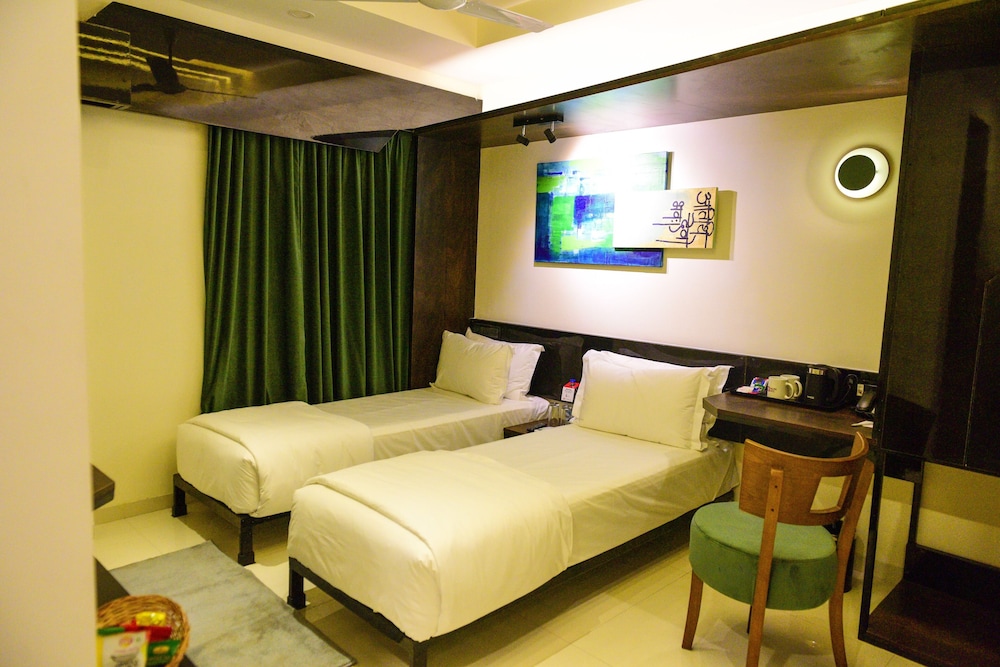 Superior, Twin Beds