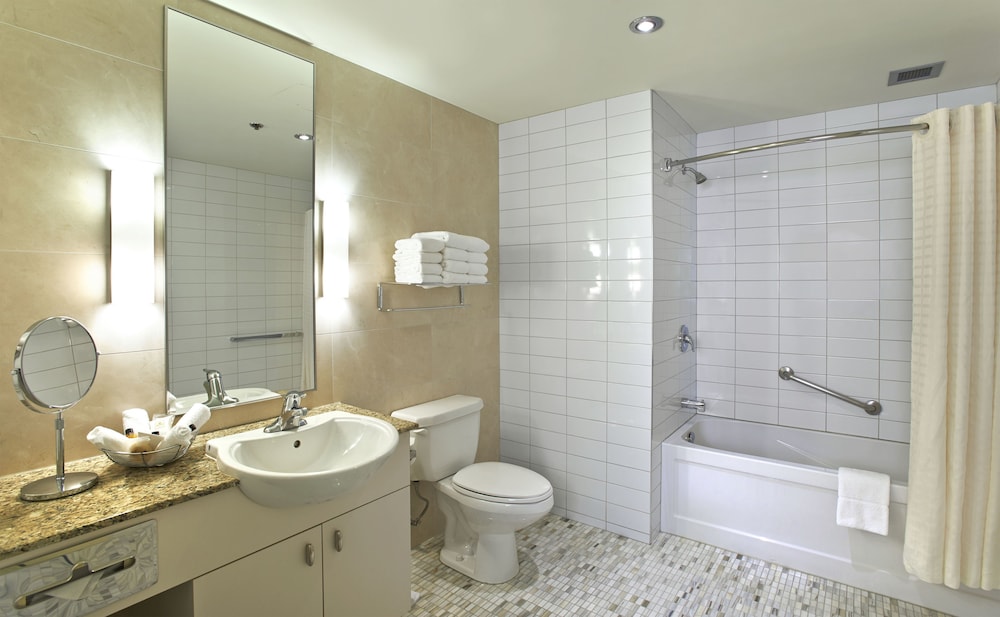 Le Square Phillips Hotel And Suites 9/45