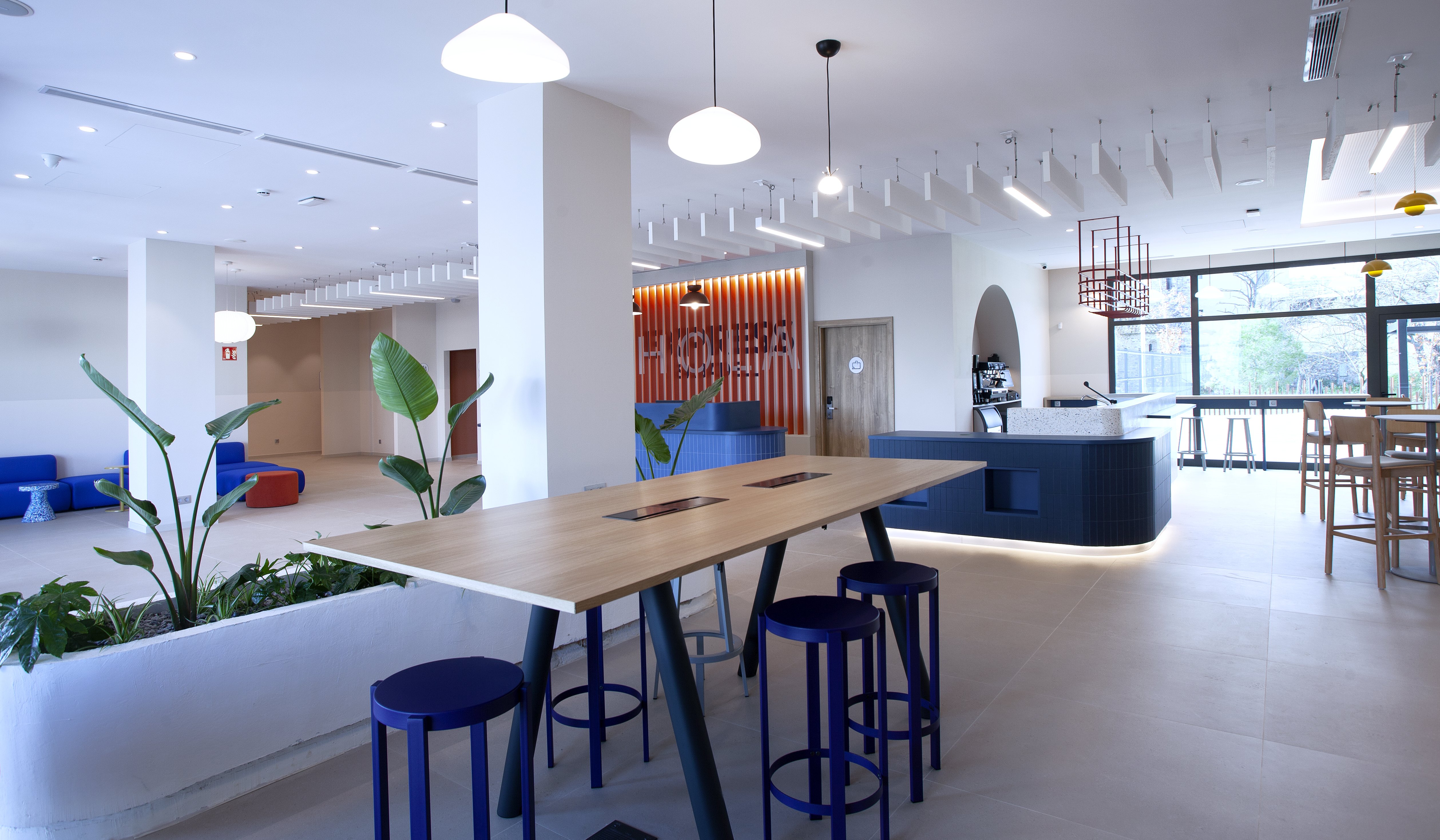 Holiday Inn Express & Suites Barcelona - Sabadell 11/20