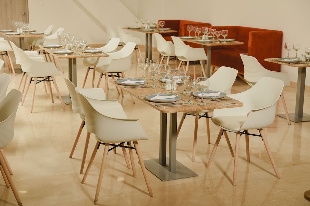 Hotel Dorado Plaza Alto Prado 20/26