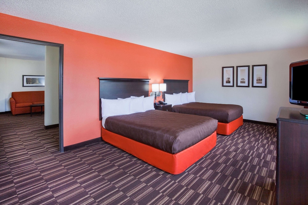 Americinn By Wyndham Sartell 7/32
