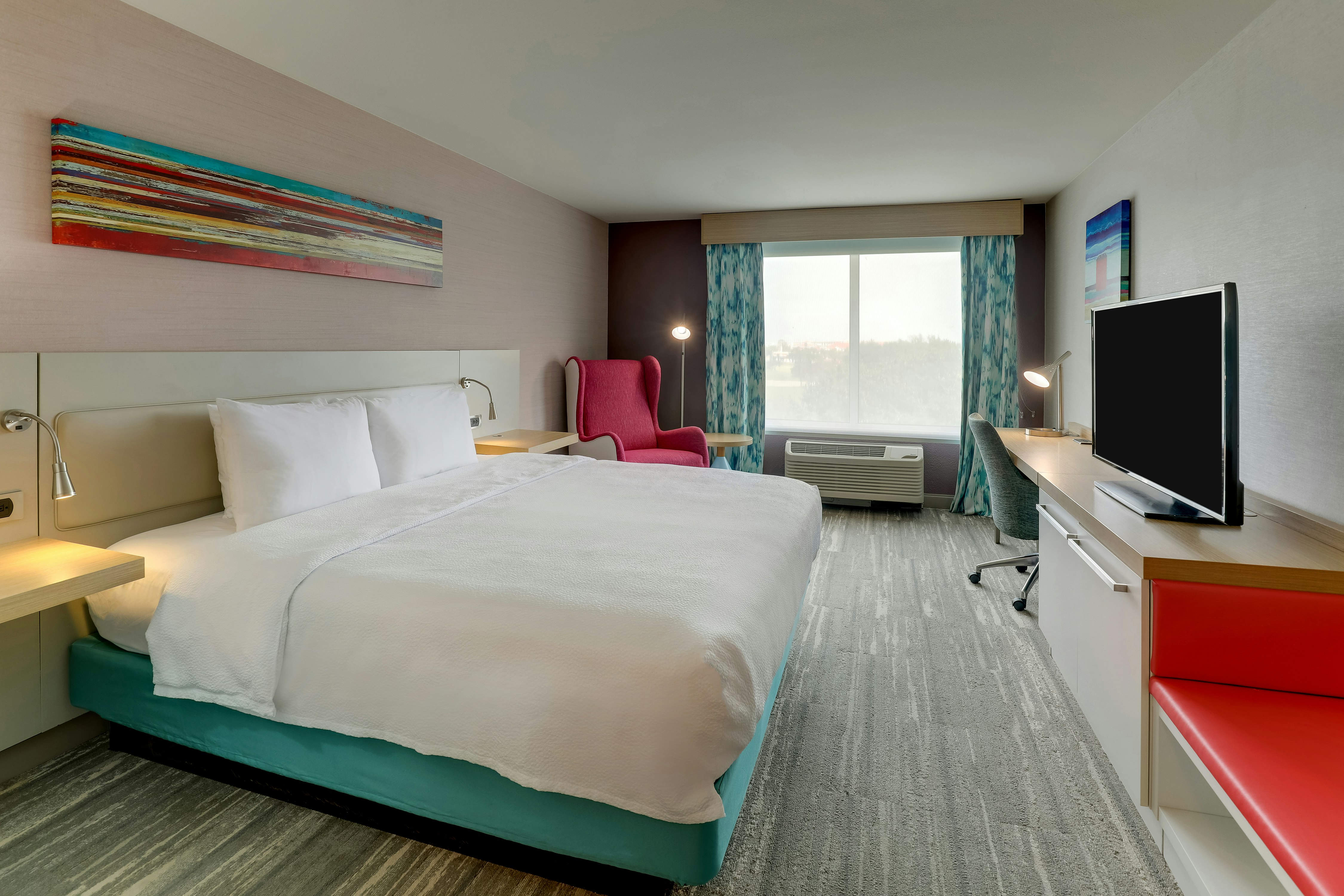 ROOM, KING BED