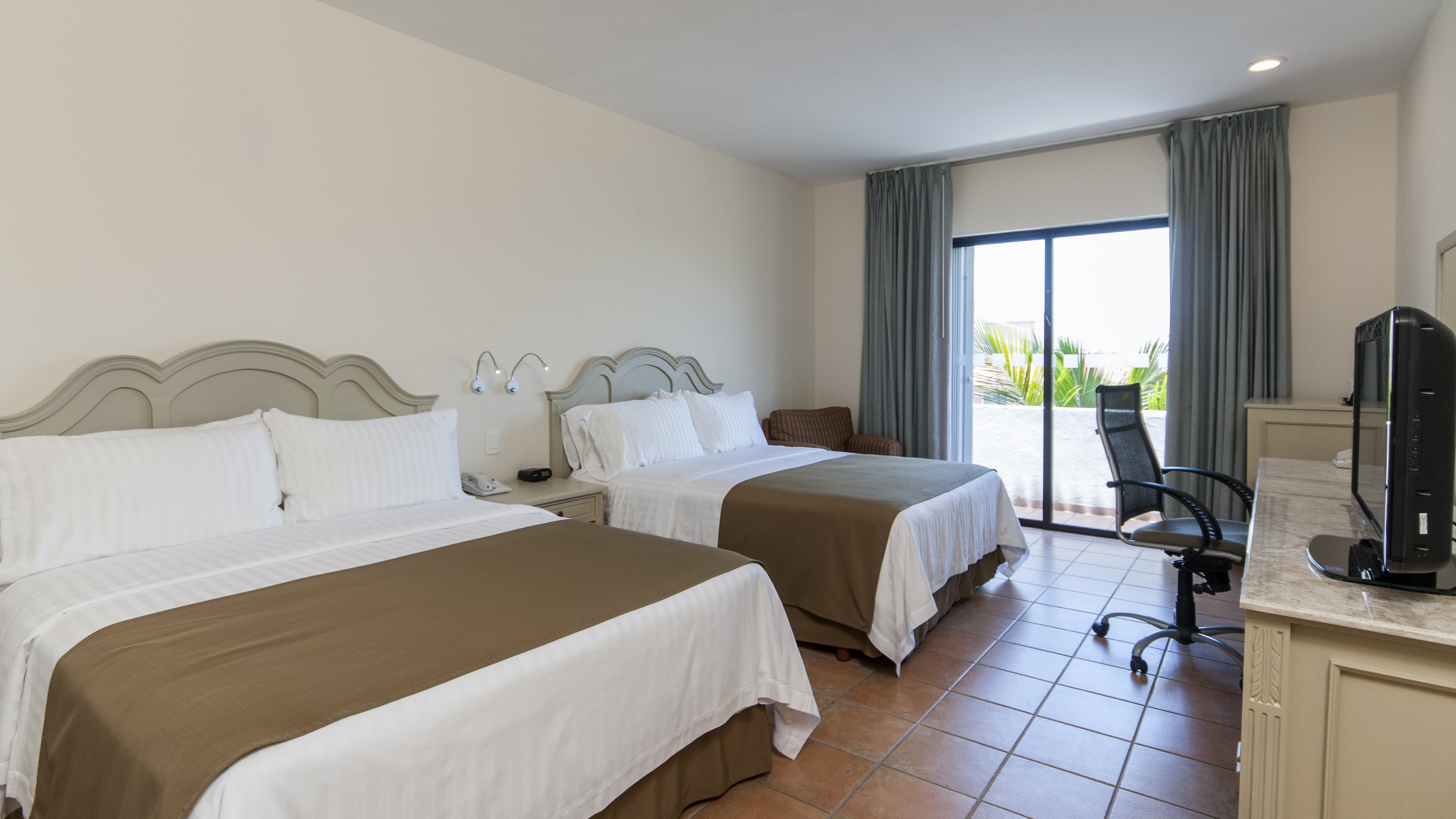 Holiday Inn Cd Del Carmen 16/50