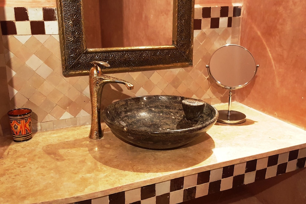 RIAD AFRICA 25/80