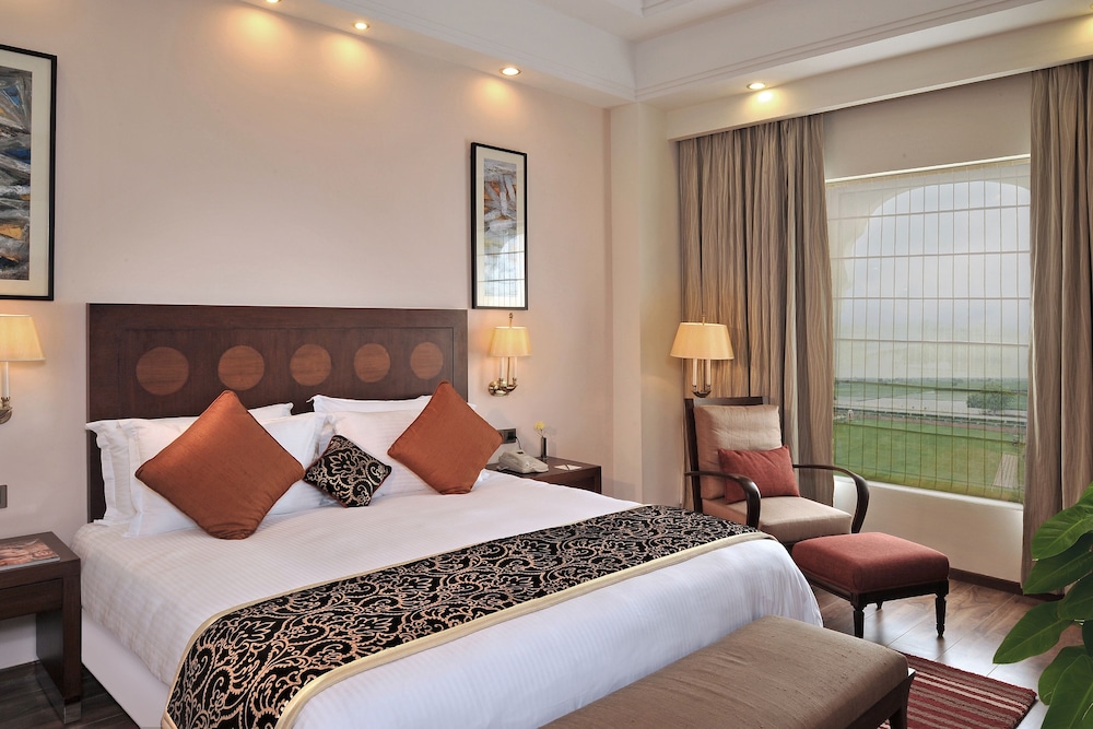 HOTEL NOORMAHAL 10/41