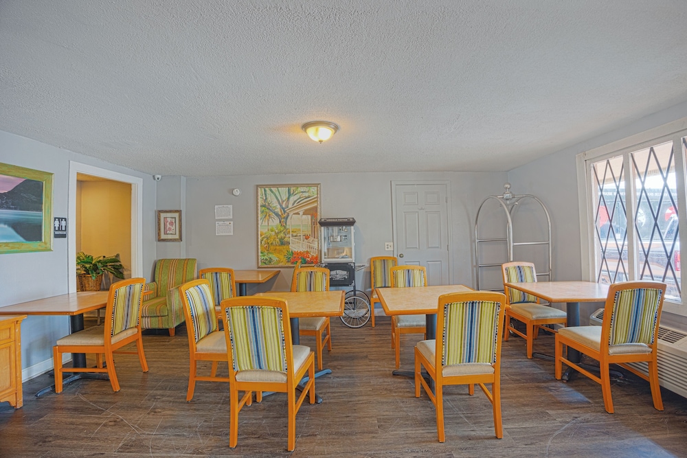 Liberty Garden Inn By Oyo Kissimmee Near Disney World 30/49