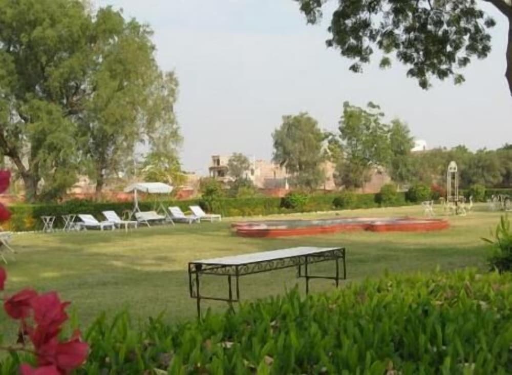 KARNI BHAWAN PALACE 11/15