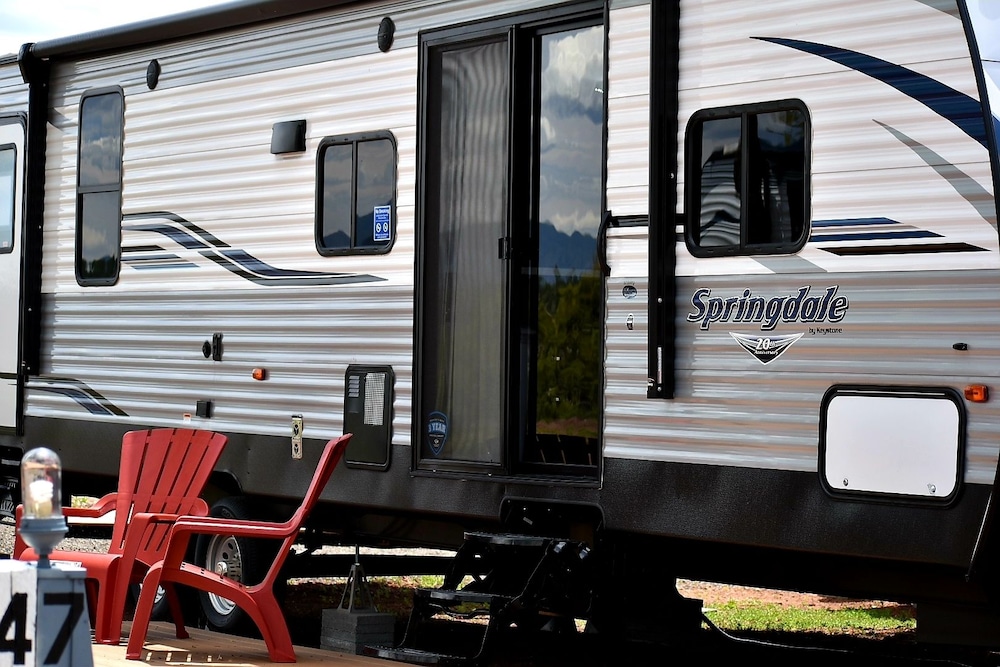 Grand Canyon RV Glamping 39/81