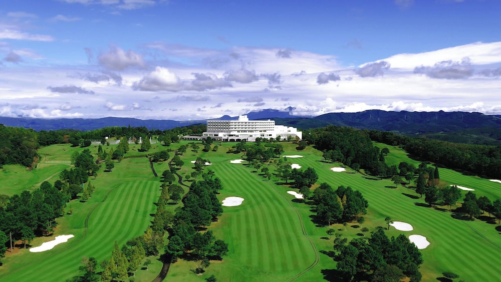 Satsuma Resort Hotel 60/62