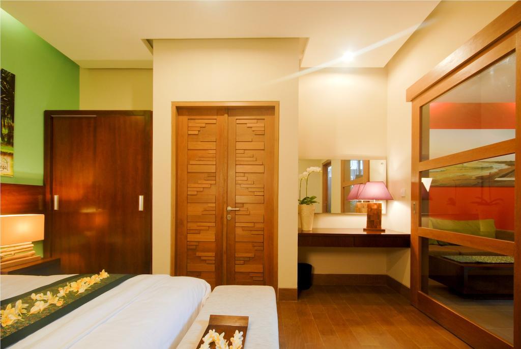 The Green Zhurga Suites 11/27