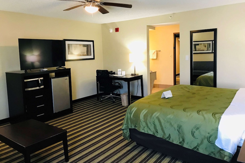Quality Inn & Suites West Monroe 18/46