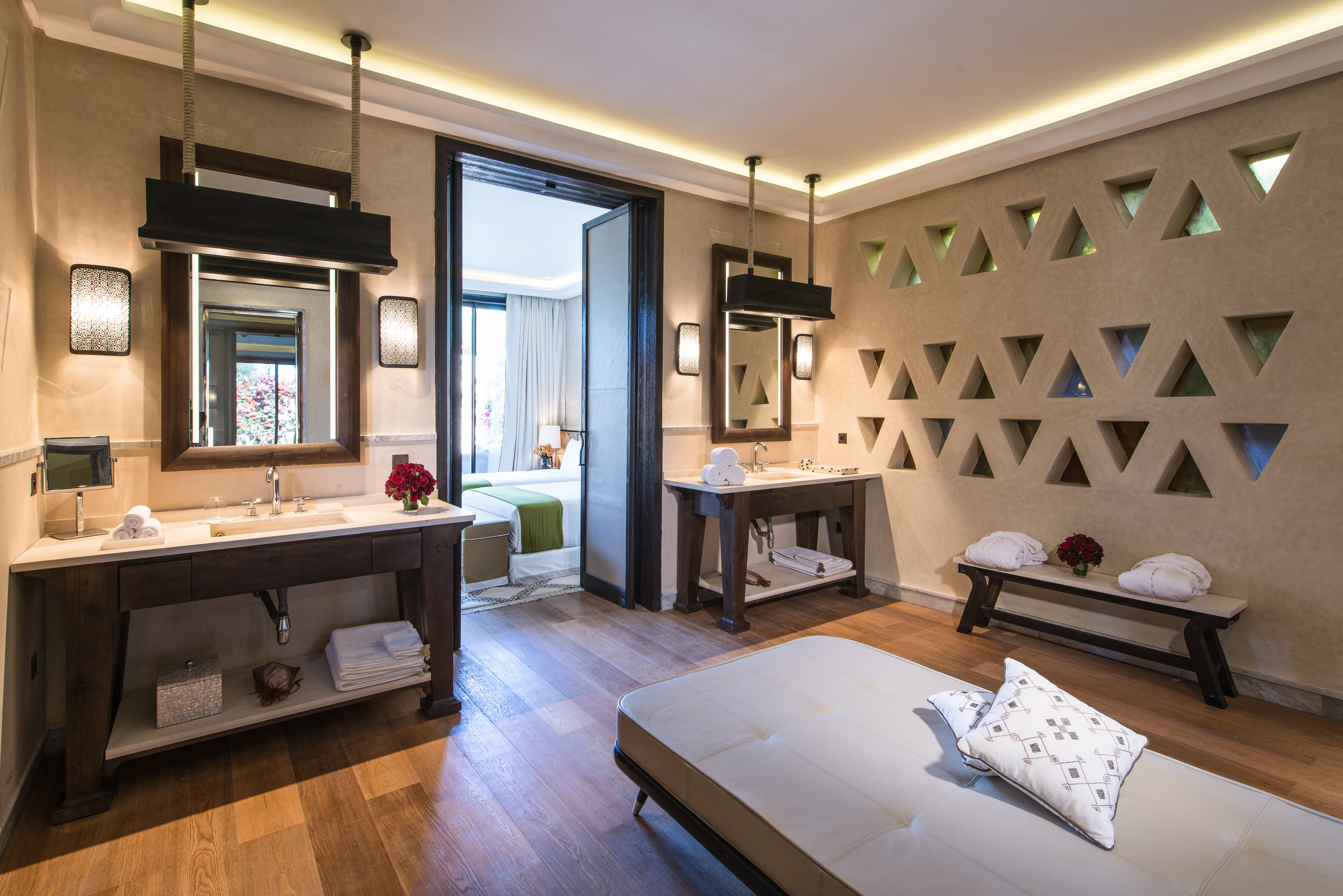 2 Bedrooms, Spa, Villa