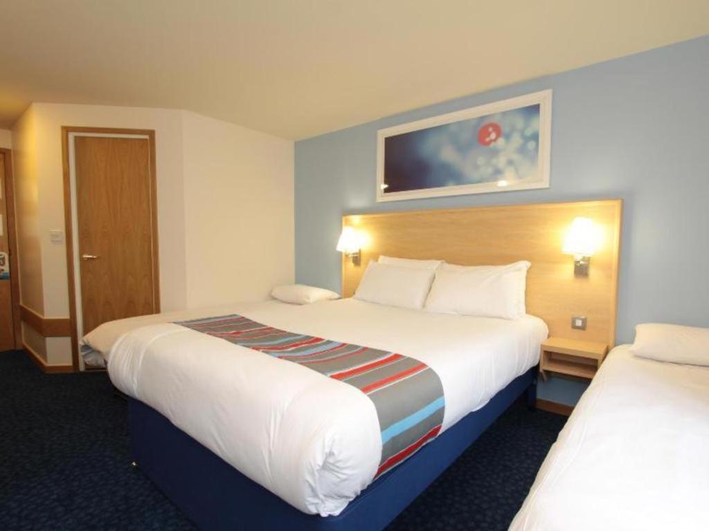 Travelodge Carlisle Todhills — photo 3