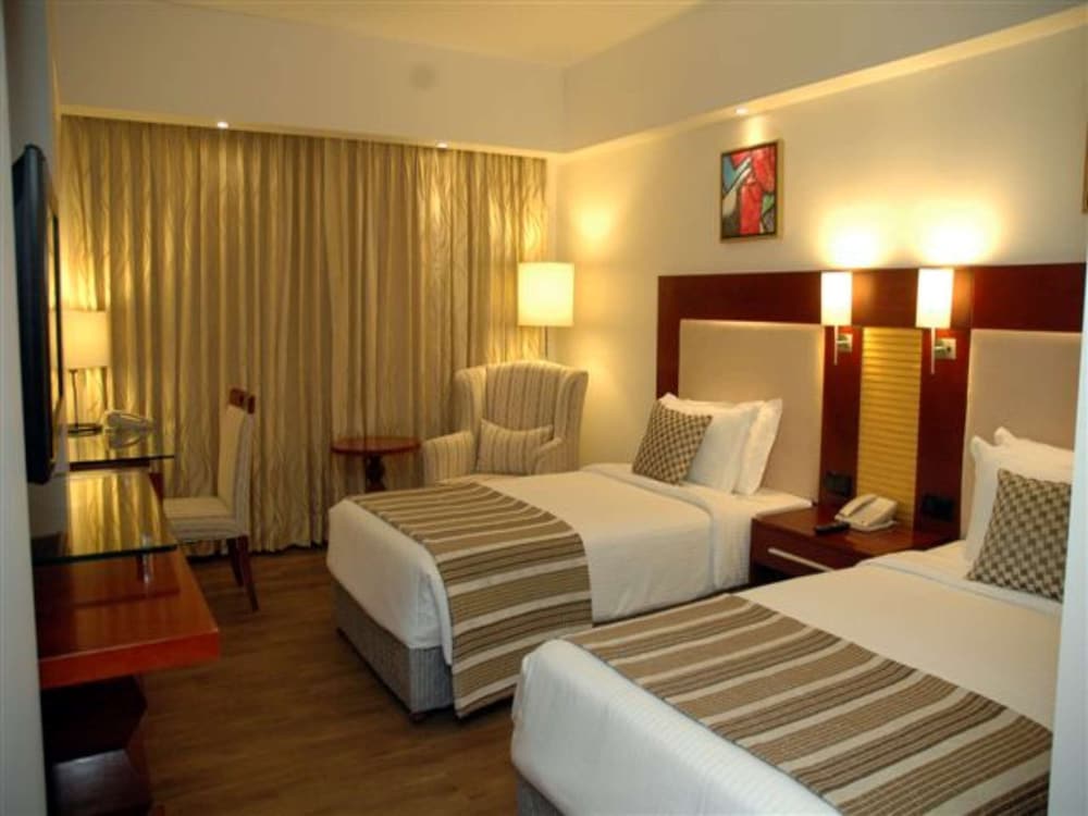 Sarovar Portico Jaipur 24/66