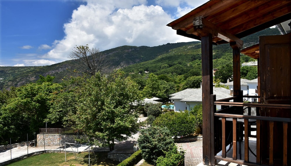 Pelion Resort 74/78