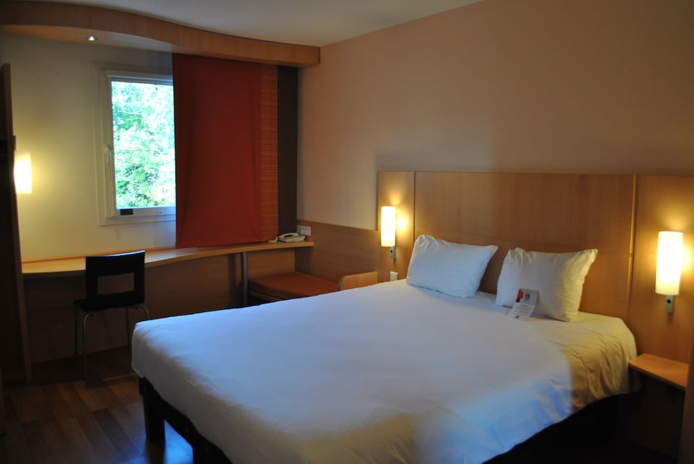 Standard, Double Bed