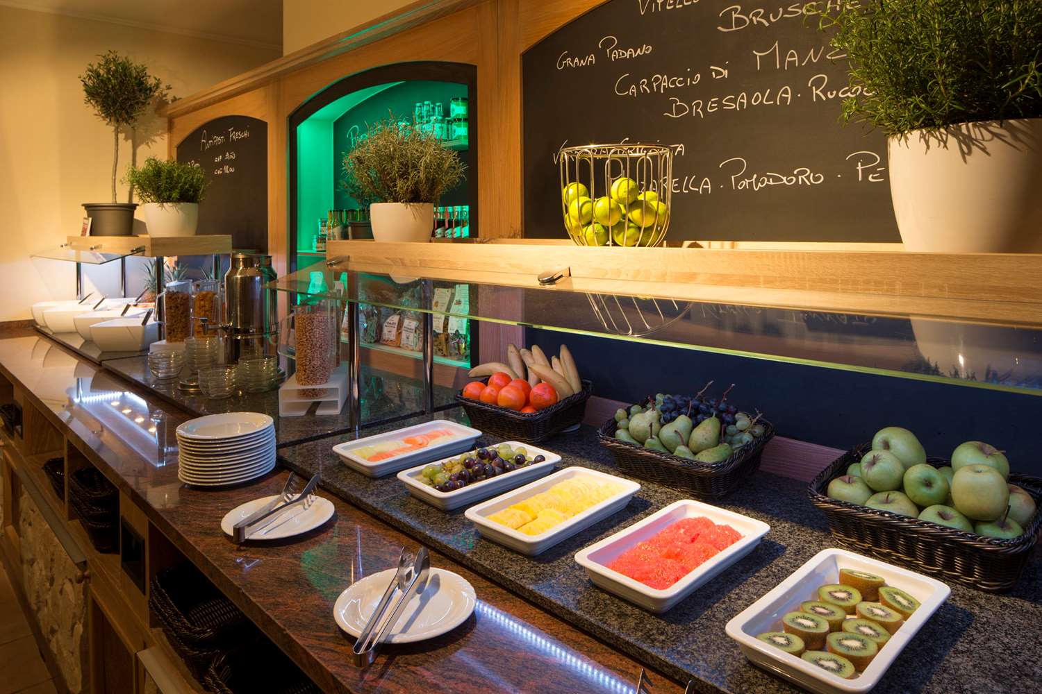 H4 Hotel Arcadia Locarno 76/79
