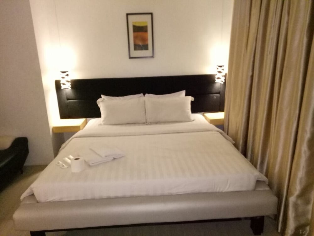 Dragonlink Suites 19/42