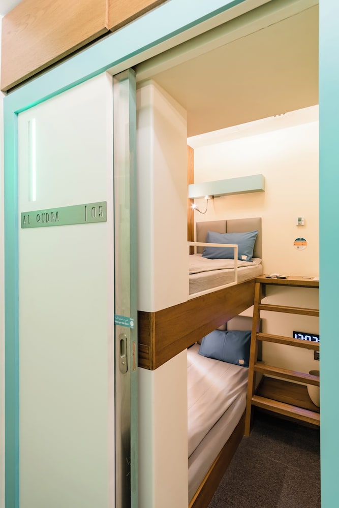 Sleep N Fly Sleep Lounge A Gates Terminal 3 Transit Only 20/50