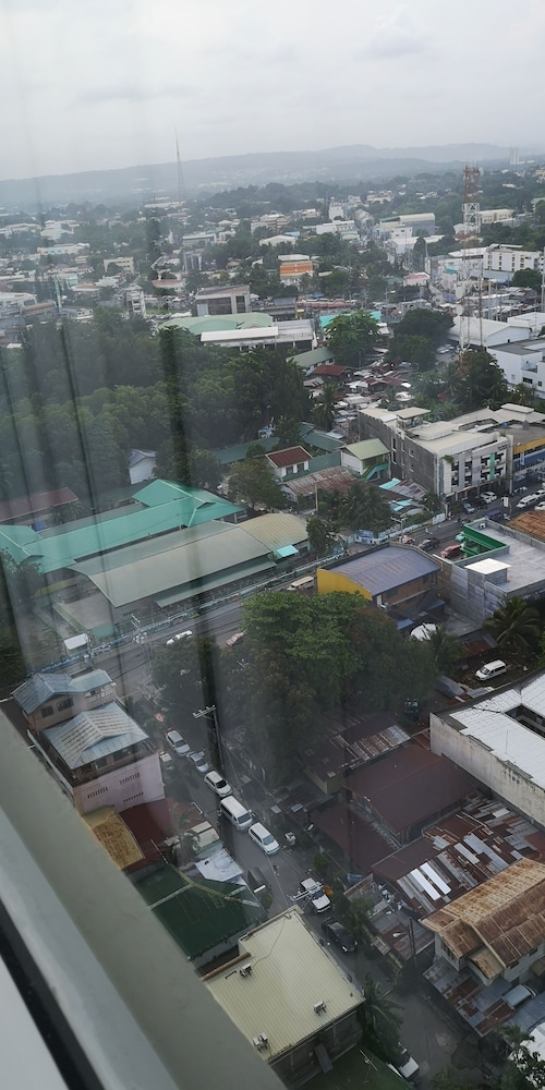 Avida Towers Davao 5/50
