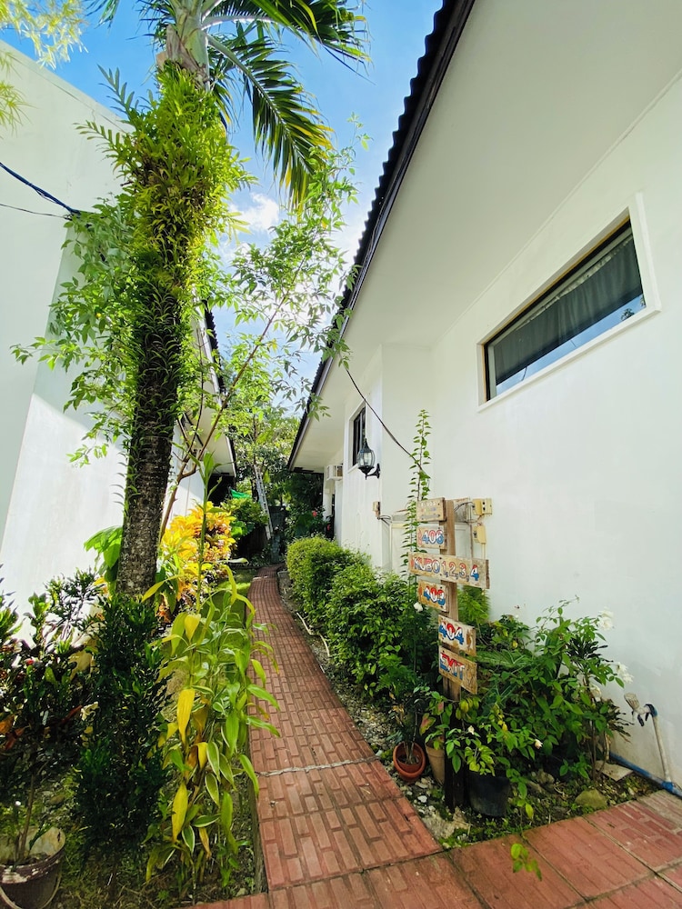NIRVANA BEACH RESORT 5/50