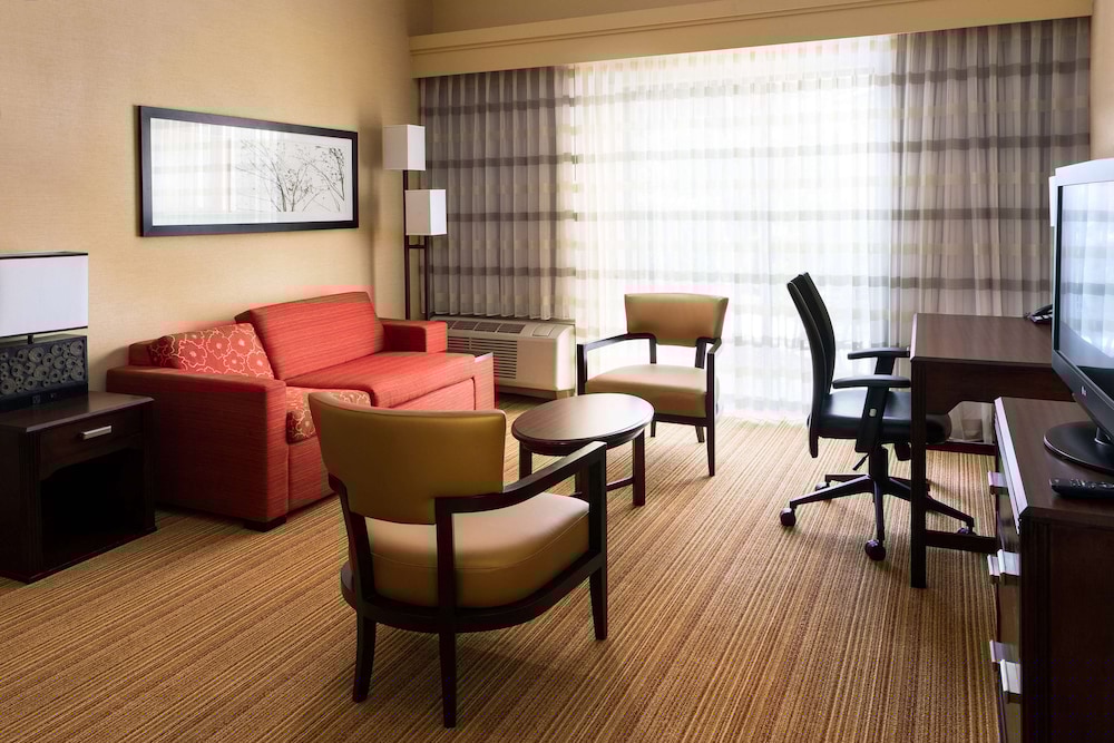Sonesta Select Las Vegas Summerlin 35/55