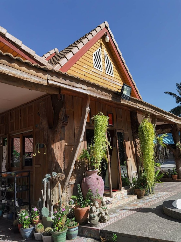 Wangnamkhao Resort photo5