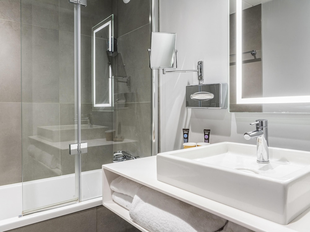 Novotel Paris Vaugirard Montparnasse 77/77