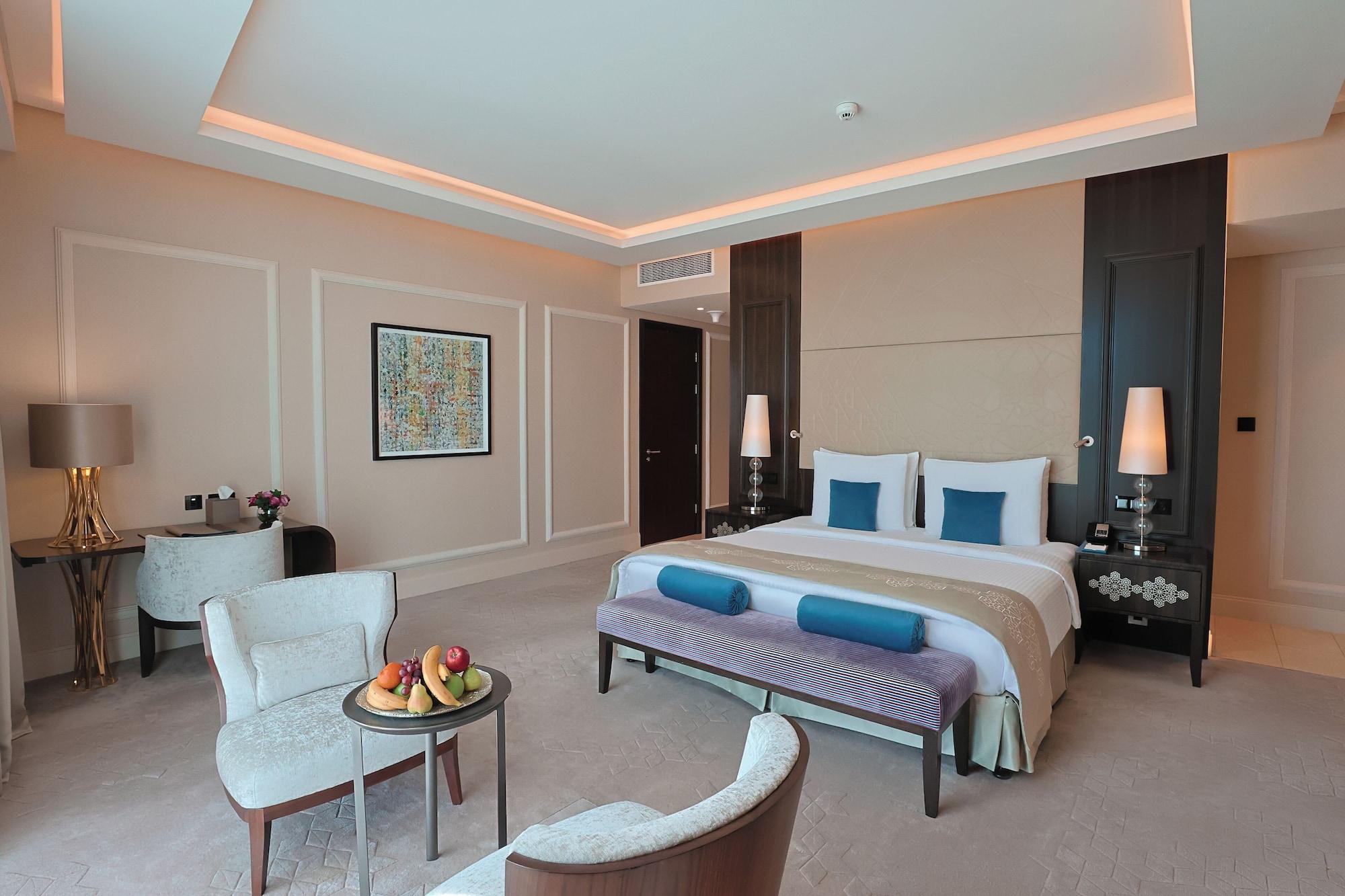 Connecting, Family, Multiple Beds