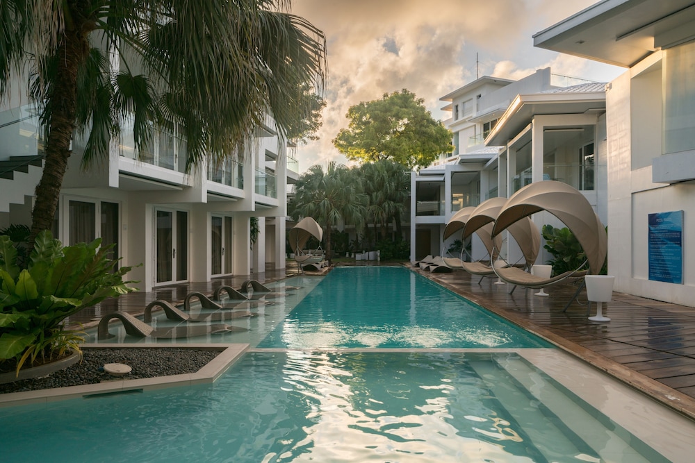 Astoria Boracay 46/50