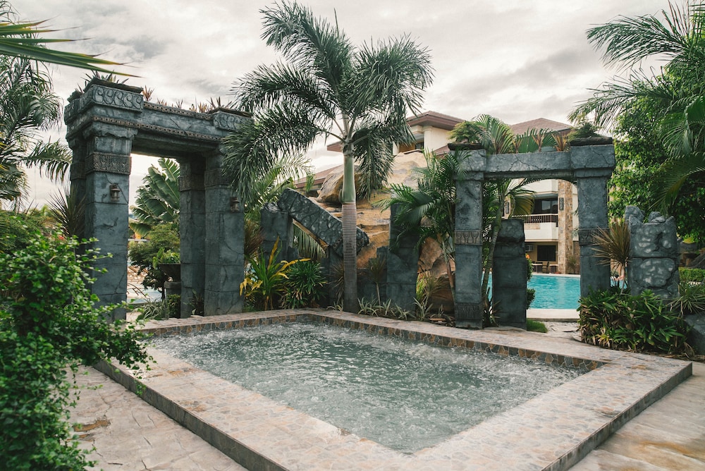 Cebu Westown Lagoon - South Wing 54/57