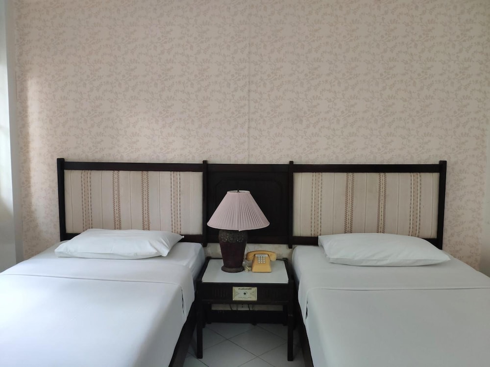 Changpuak Hotel 19/53