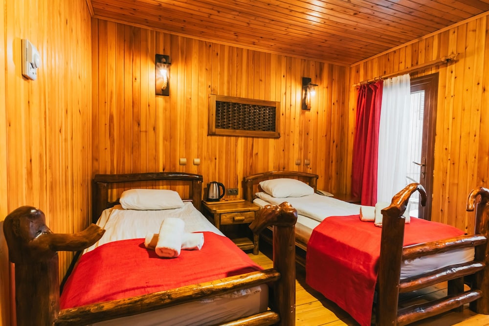 Inan Kardesler Hotel 25/61