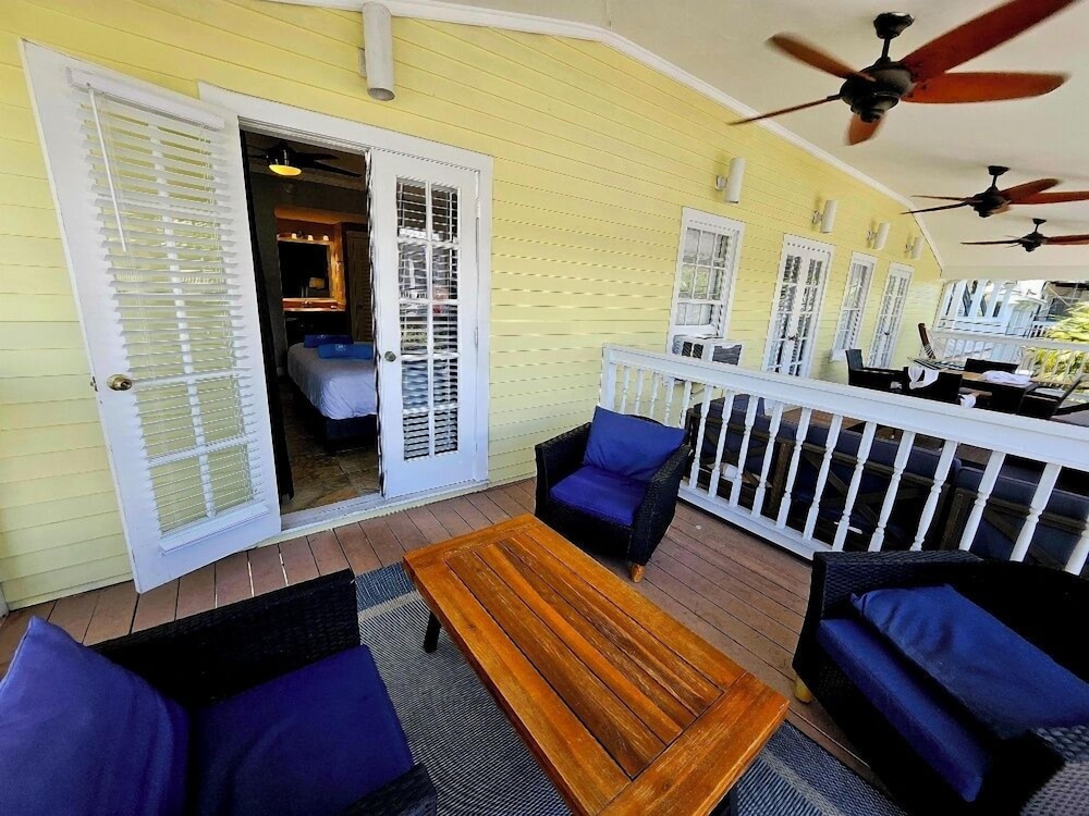 Bishop Hotel Key West 29/50