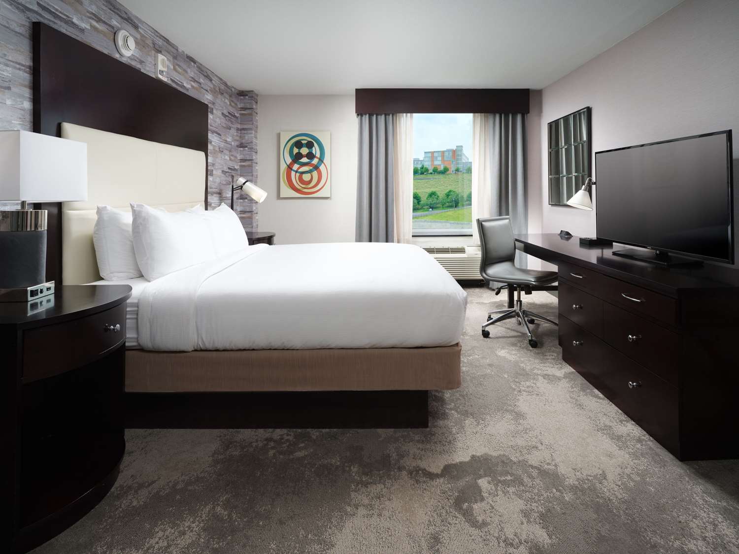 DoubleTree by Hilton Hotel Chattanooga Downtown 7/29