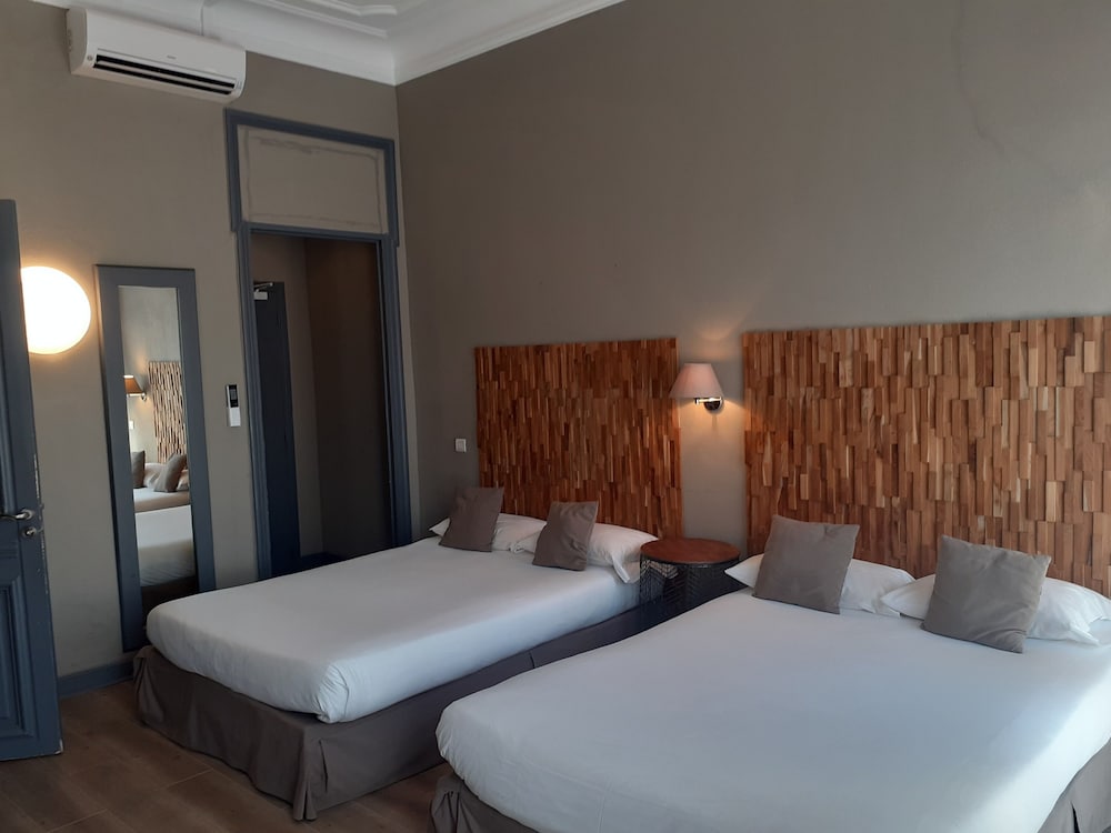 LA VILLA TOSCA 32/70
