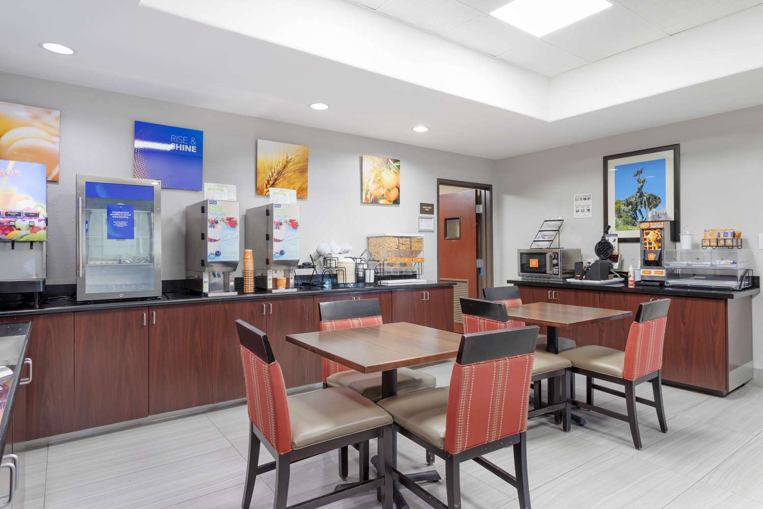 Comfort Inn Orange I-10 25/44