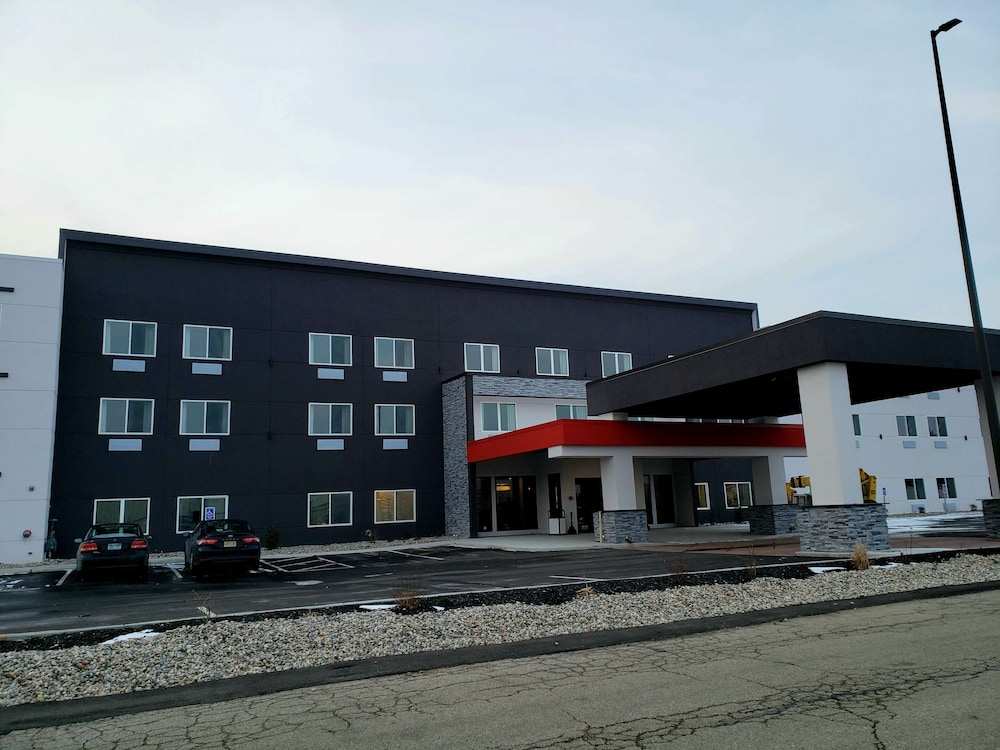 Best Western Plus Wayland Hotel 2/32