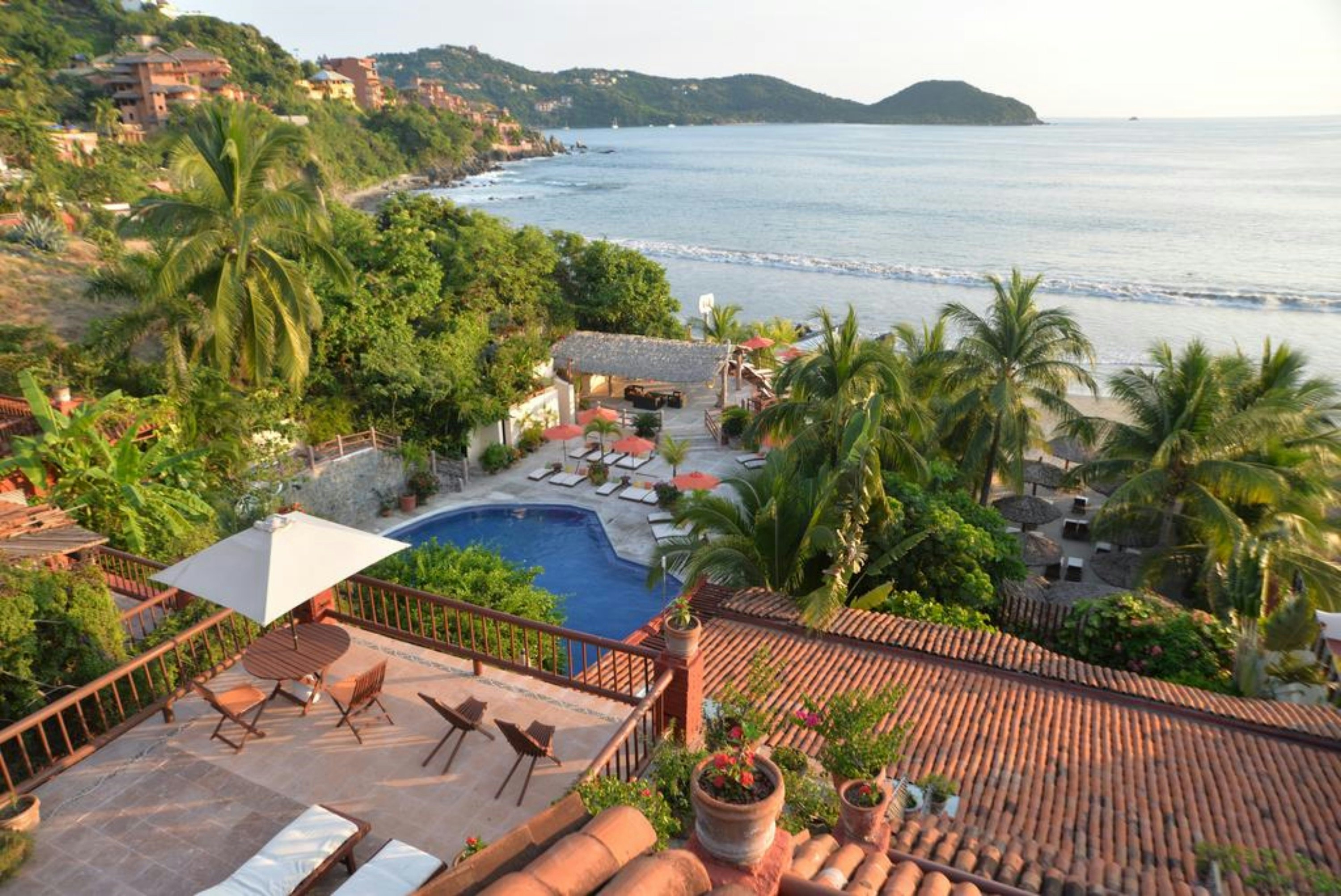Aura del Mar Hotel 57/67