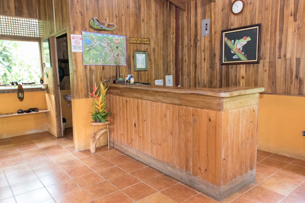 Arenal Oasis 10/50