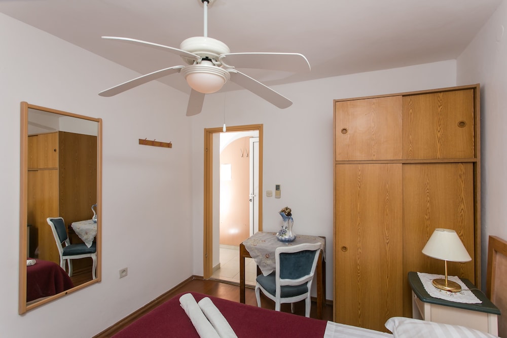 Guest House Kusalo 49/67