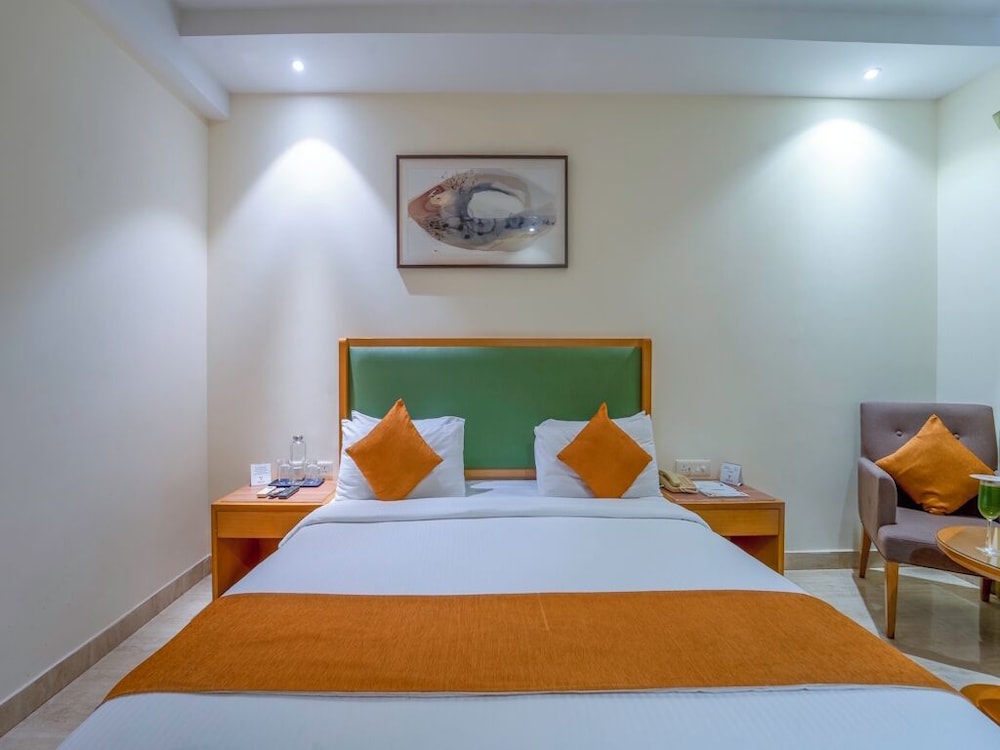 Zip by Spree Hotels Hyde 11/46