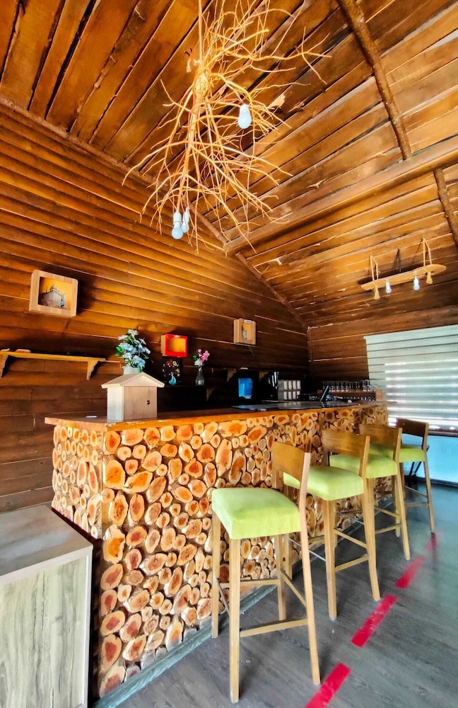 Campinari Doga Evleri & Restaurant 28/50