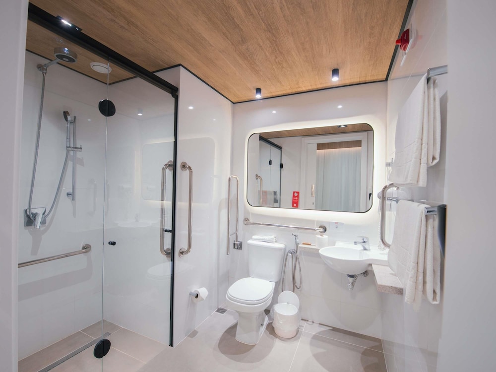 SUPERIOR, DOUBLE BED, ACCESSIBLE