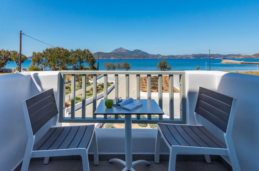 Olea Bay Hotel 9/66