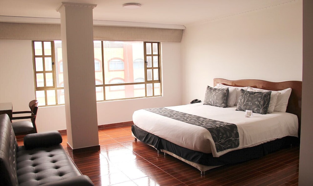 HOTEL SALITRE REAL(FORMERLY SALITRE RUGAL) 8/32