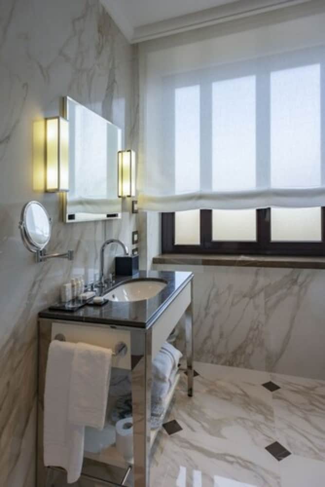 Grand Hotel Spa Terme Di Castrocaro 24/28