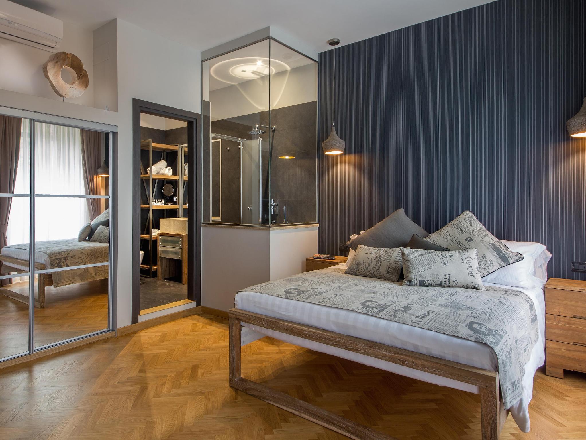 Deluxe, Suite, Balcony